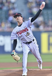 [포토] 웰스 ‘힘찬 투구’