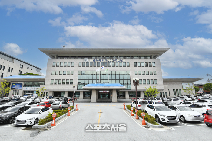 남원시공공도서관, 시민 일상 속 복합문화공간으로 도약 - 뉴스 썸네일 이미지