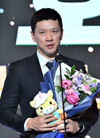 [포토]송세호 심판, 최우수심판상 수상