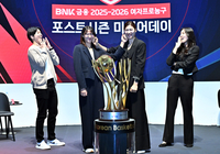 [포토]혈투를 예고하는 하나은행과 삼성생명