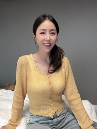 ‘5월의 신부’ 신지, 결혼 앞두고 물오른 미모에 넘치는 볼륨감까지!