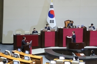 이언주, “호르무즈 대체수송로 확보해야”