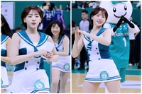 “선물 받으실 분~”, 하지원 치어리더가 쏩니다!...하나은행 다양한 이벤트 타임