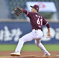 [포토] 역투하는 키움 배동현