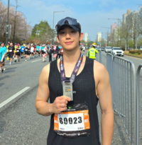 “인생 첫 하프 완주”…정해인, 첫 하프 완주 인증 [★SNS]