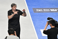 [포토]2승 2패 만든 현대캐피탈 블랑 감독, “3승 1패야!”