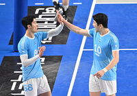 [포토]하이파이브 나누는 대한항공 임재영과 정지석