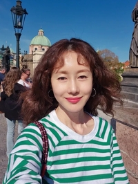 김지수, 유럽서 배우 내려놓고 ‘대표님’ 됐다…연기 아닌 180도 변화한 삶