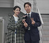 ‘21세기 대군부인’ 윤병희, 극 중 독설가 상사 아이유와 ‘반전의 팬심’ 인증