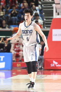 ‘진짜 벌집이었네’ 소노, SK 105-76 압도→4강行 ‘91.1%’ 확률 잡았다…3점포 21개 ‘폭죽’ [SS잠실in]