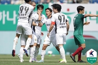 콘셉트 변화 후 5득점 무실점 2연승, 김대원 혈 뚫고 김건희 복귀까지...강원 긍정 시그널