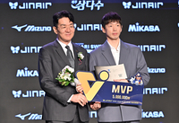 [포토]V-리그 정규리그 남자부 MVP 대한항공 한선수