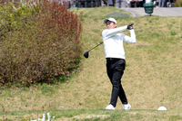 [포토] 티샷하는 현영민 해설위원