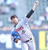 [포토] 송승기 ‘힘찬 투구’