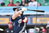 [포토]두산 양의지의 1타점 희생타