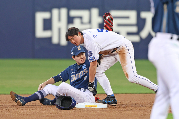 '삼성 날벼락' 구자욱, 갈비뼈 미세 실금...'복귀 시점' 가늠 안 돼→"통증부터 사라져야" [SS메디컬체크]