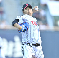 [포토] 송승기 ‘힘찬 투구’