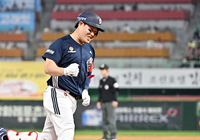 [포토]두산 양의지, 넘겼어!