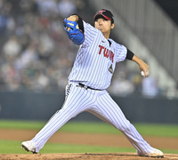 [포토] 역투하는 송승기