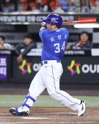 “기록? 그냥 쌓였을 뿐”…43세 최형우, 2600안타도 ‘담담’→전설은 현재진행형 [SS스타]