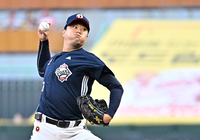 [포토]두산 이영하, 힘차게!