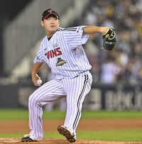 [포토] 성도현 ‘힘찬 투구’