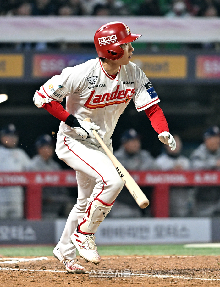 [포토]SSG 박성한의 1타점 적시타