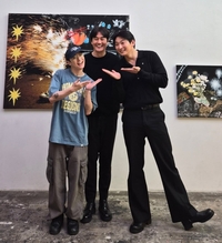 유지태, ‘후배 사랑’ 빛난 외출…정진운·필독 전시회 직접 방문해 응원