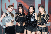 ‘대세는 대세’ 키스오브라이프, 선정성 논란 속 눈물의 1위