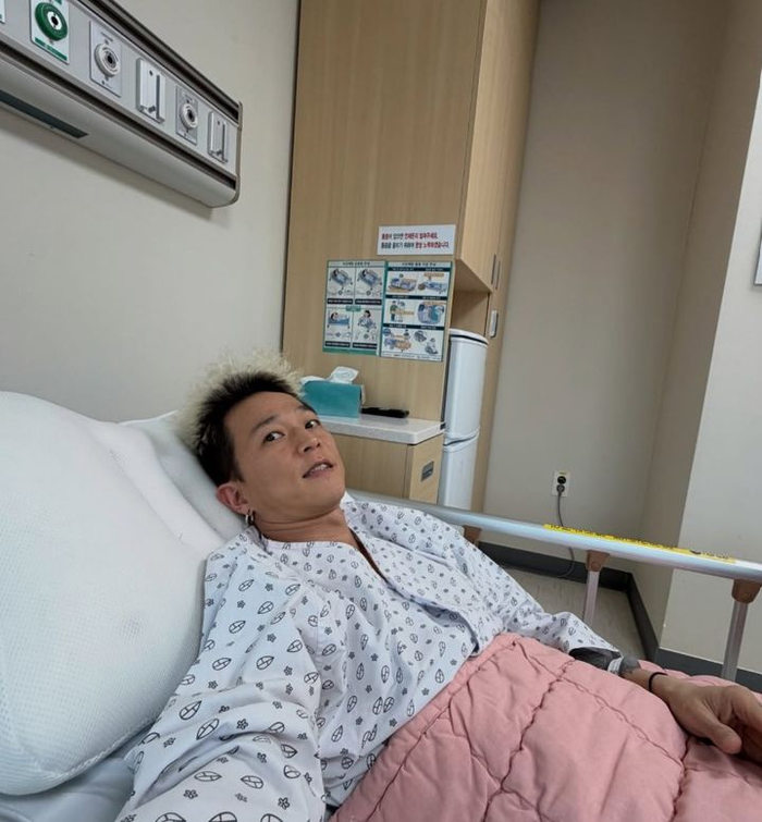 '교수직 사임' 팝핀현준, 위 선종 수술 진행..."암 전 단계, 건강하세요"