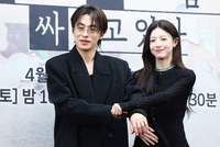 ‘모자무싸’ 불안한 구교환과 애틋한 고윤정의 따뜻한 성장 [SS현장]