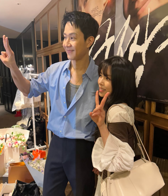 민도희, ‘짱구’ 시사회서 포착…‘응사’ 멤버들과 재회 눈길