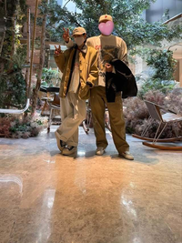 현빈♥손예진, 3살 아들이 직접 찍어준 투샷 공개 “심하게 감동”