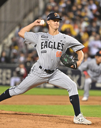 [포토]한화 쿠싱의 역투