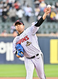 [포토]LG 송승기, 한화전 선발 등판