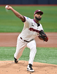 [포토]NC전 선발 등판한 키움 알칸타라
