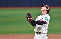 [포토]키움 유토, 승리 지켜냈다!