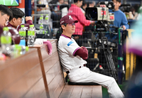 [포토]시즌 첫 3연승 노리는 키움 설종진 감독