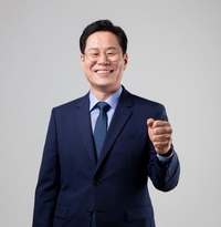 [ 속 보 ]전주 토박이 정치인 조지훈, 치열한 경선 뚫고 후보 선출...“ 시민 밀착형 선거전 펼쳐”