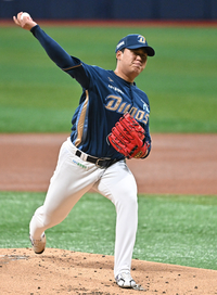 [포토]힘차게 공 뿌리는 NC 신민혁