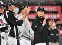 [포토]KIA전 스윕한 KT 이강철 감독