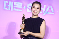 ‘케데헌’ 매기 강 감독, 사자보이즈 안효섭과 한식구…더프레젠트컴퍼니 전속계약 [공식]