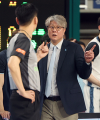 ‘4Q 대역전승’ 손창환 감독 “저돌적으로 붙은 선수들 고마워”…켐바오-최승욱-임동섭 ‘부상’ 악재 [SS창원in]