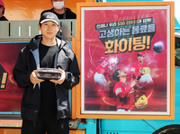 “미안하고 고마워” SSG 김광현, 선수단에 ‘커피차+푸드트럭’ 깜짝 선물