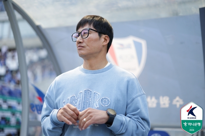 극적인 승리로 선두 탈환 '청신호' 수원 이정효 감독 "좋아지고 있지만, 2실점 짚고 넘어가야"[현장인터뷰]