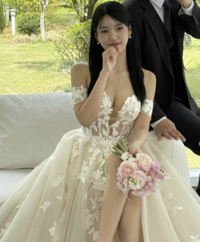 11기 순자, 웨딩 화보가 시스루? 과감 그 자체 [★SNS]