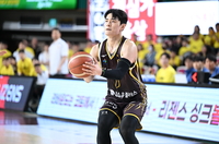 홈에서 ‘충격 2연패’ LG, 눈꽃 슈터가 안 터진다…3점 성공률 고작 ‘8.3%’라니 [SS시선집중]