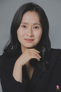 김현, ‘멋진 신세계’ 합류…무대→매체 넘나드는 ‘전방위 활약’