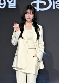 [포토]박보영, ‘골드랜드’로 인사 드려요!