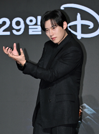 [포토]‘골드래�f’의 김성철, 욕망 가득